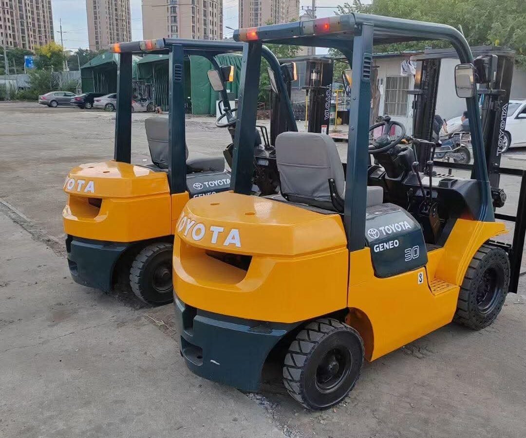 Forklift 30 Ton